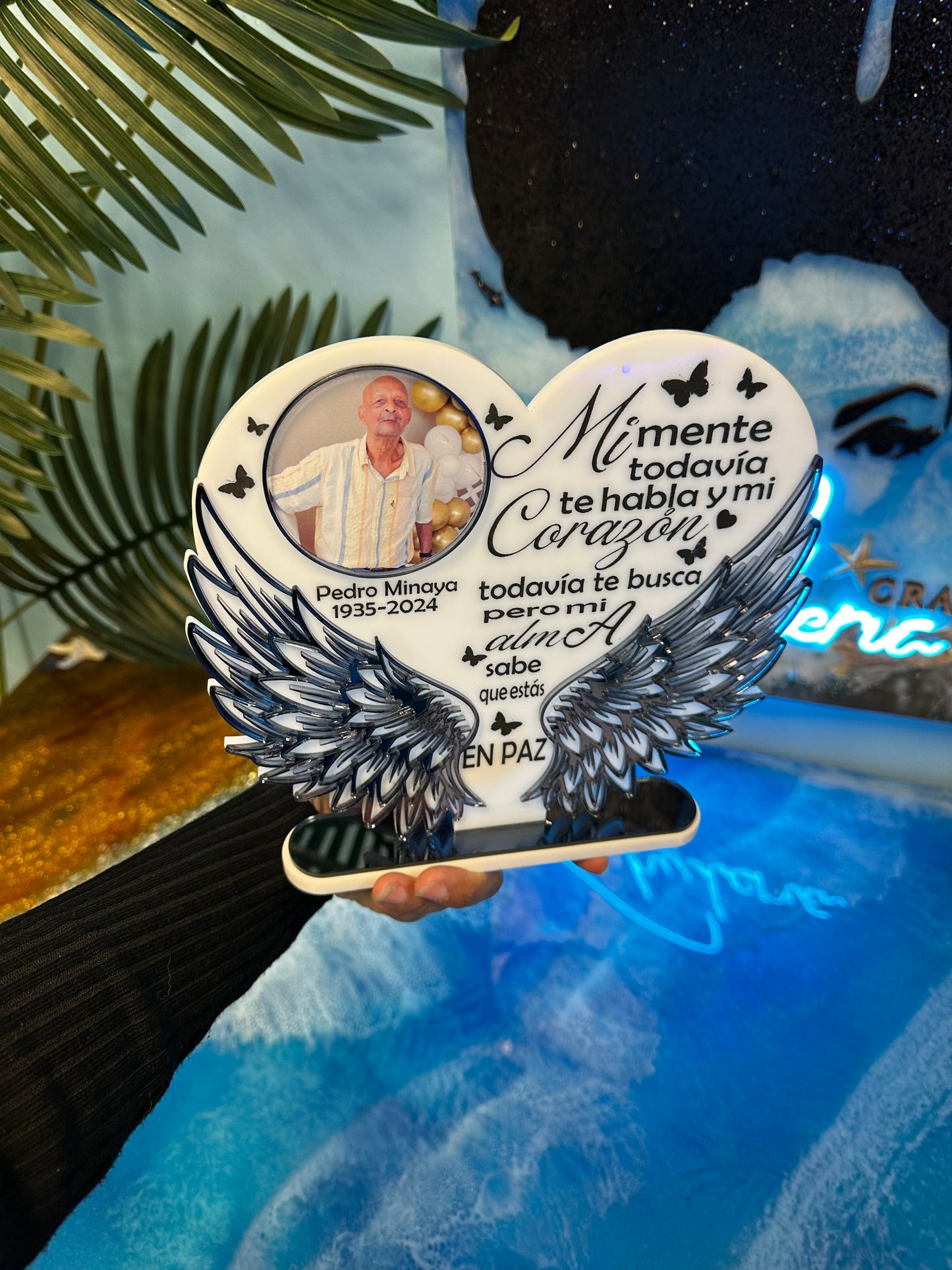 🕊 Angel Wing Memorial
